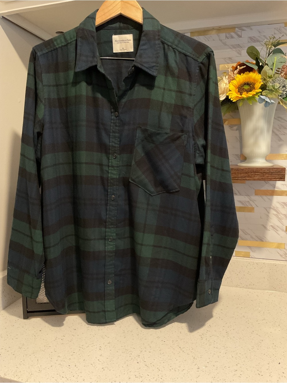 Abercrombie & Fitch Green and Navy Plaid Button-Down Shirt